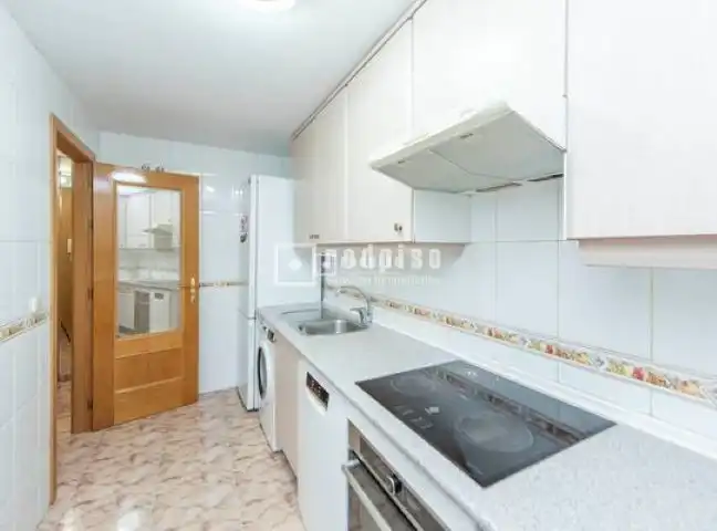 Kitchen of Flat for sale in Pinto  with Heating, Terrace and Alarm