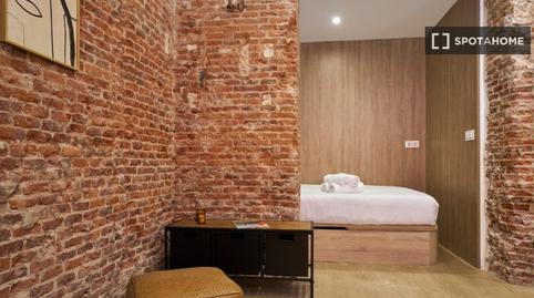 Photo 5 of Study to share in San Diego, Madrid