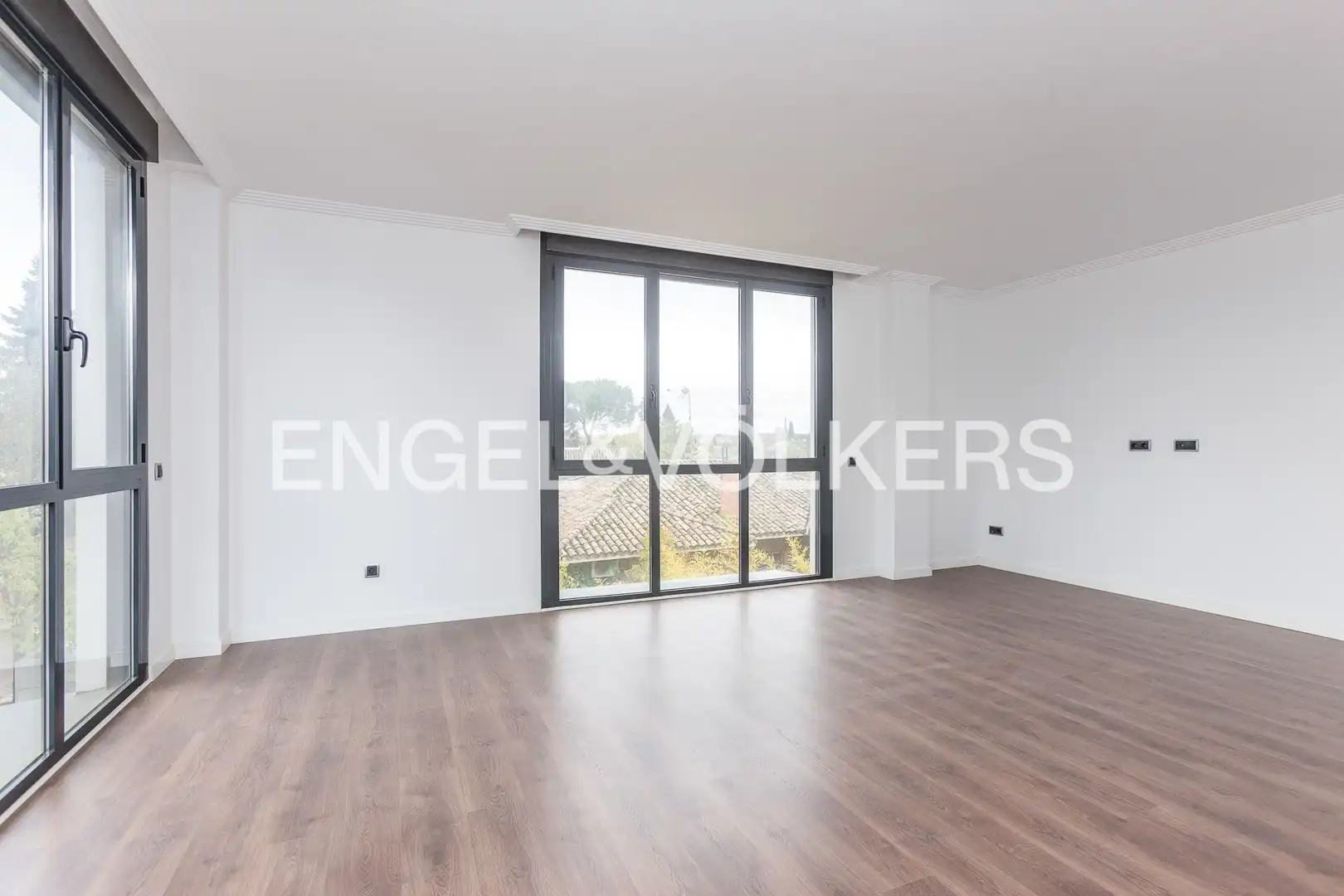 Sala de estar de Casa o chalet en venta en Madrid con Aire acondicionado, Calefacción y Jardín privado