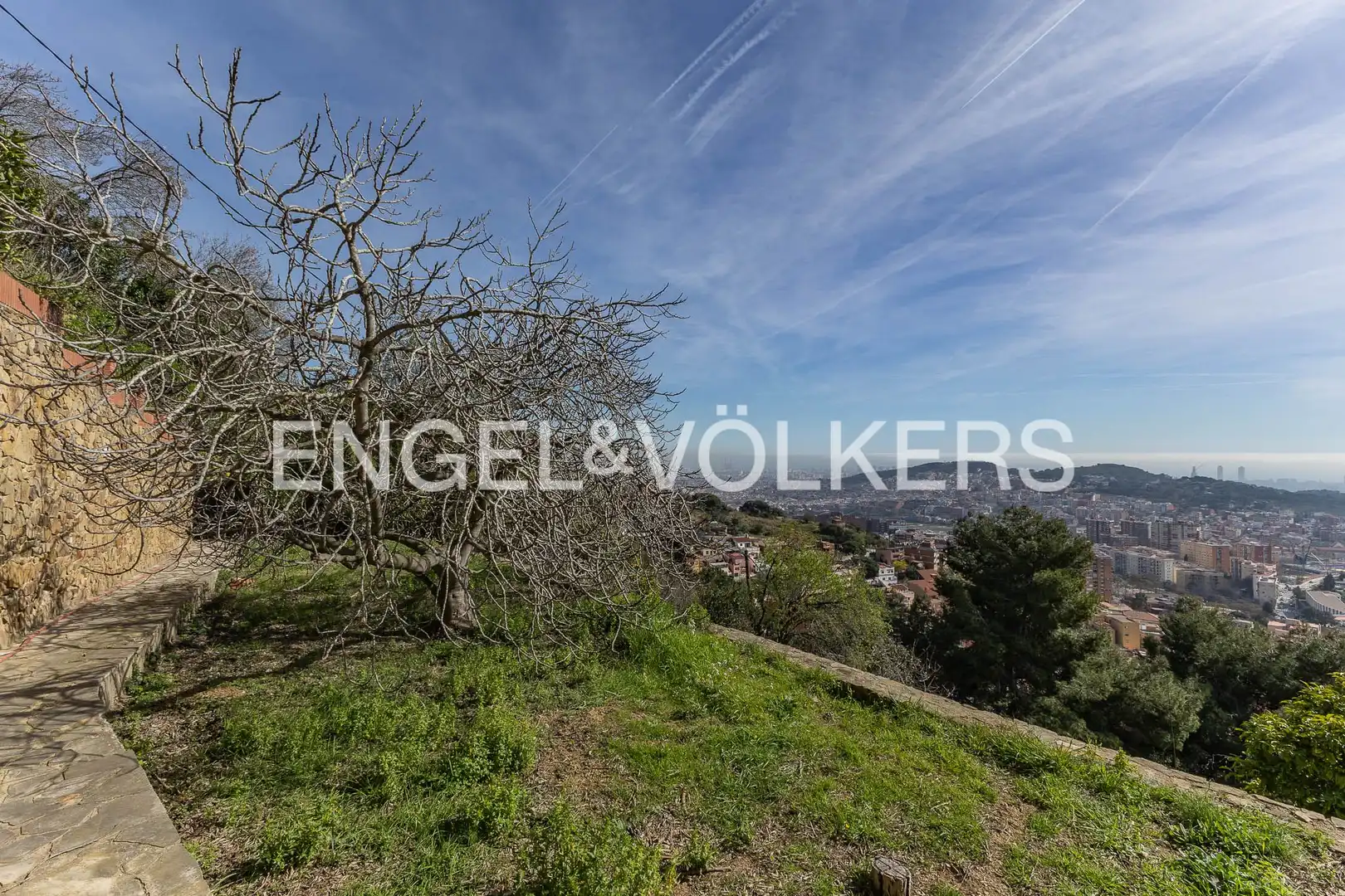 Country house zum Verkauf in Barcelona mit Heizung, Parkett und Terrasse