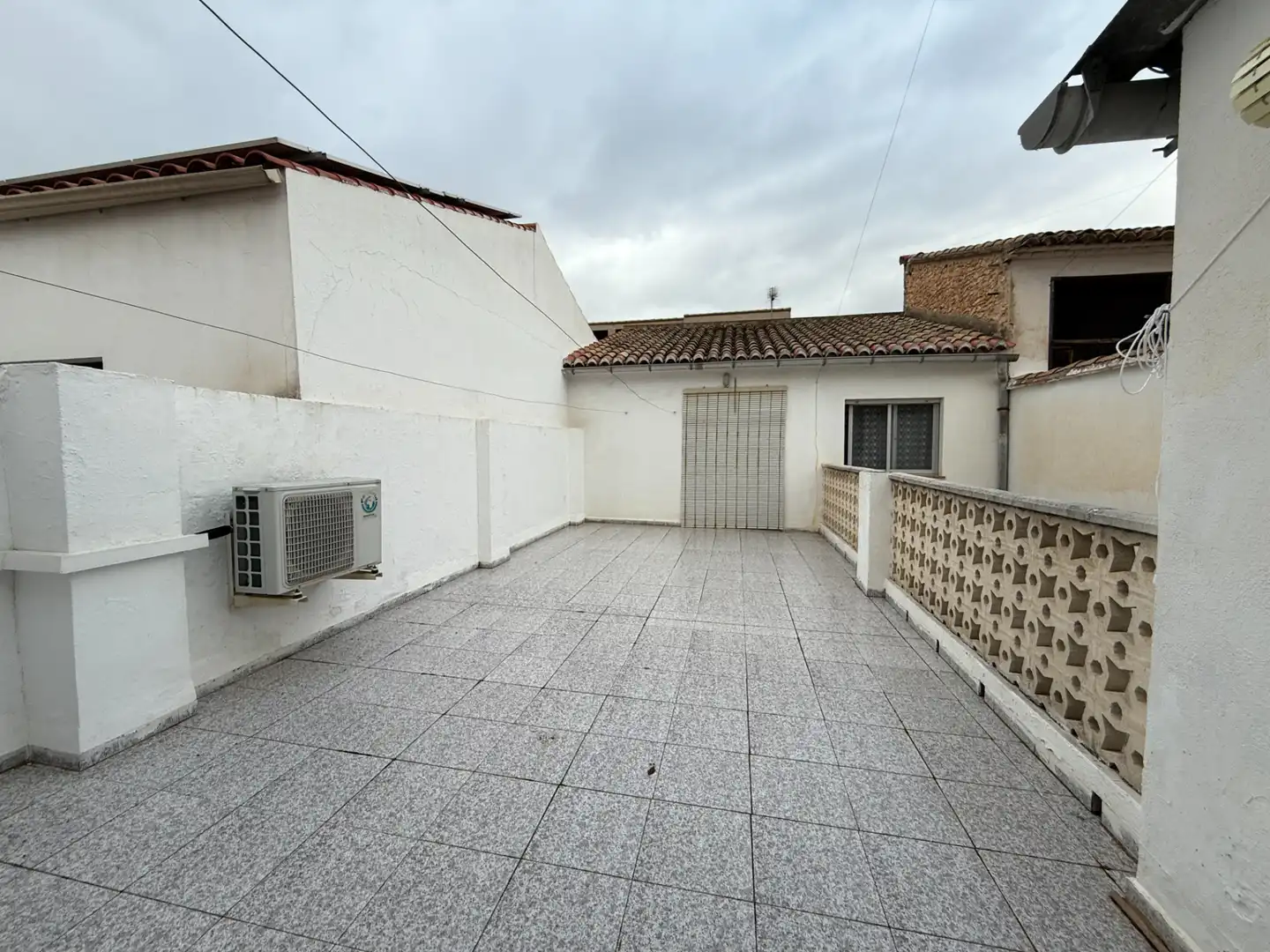 Terrassa de Casa o xalet en venda en Aielo de Malferit amb Aire condicionat, Terrassa i Moblat