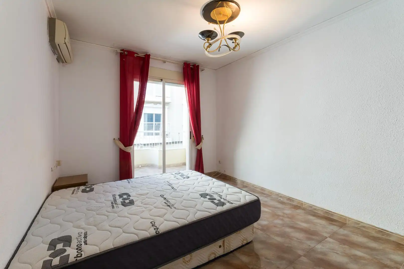 Habitación de Piso en venta en Bellreguard con Aire acondicionado, Calefacción y Terraza
