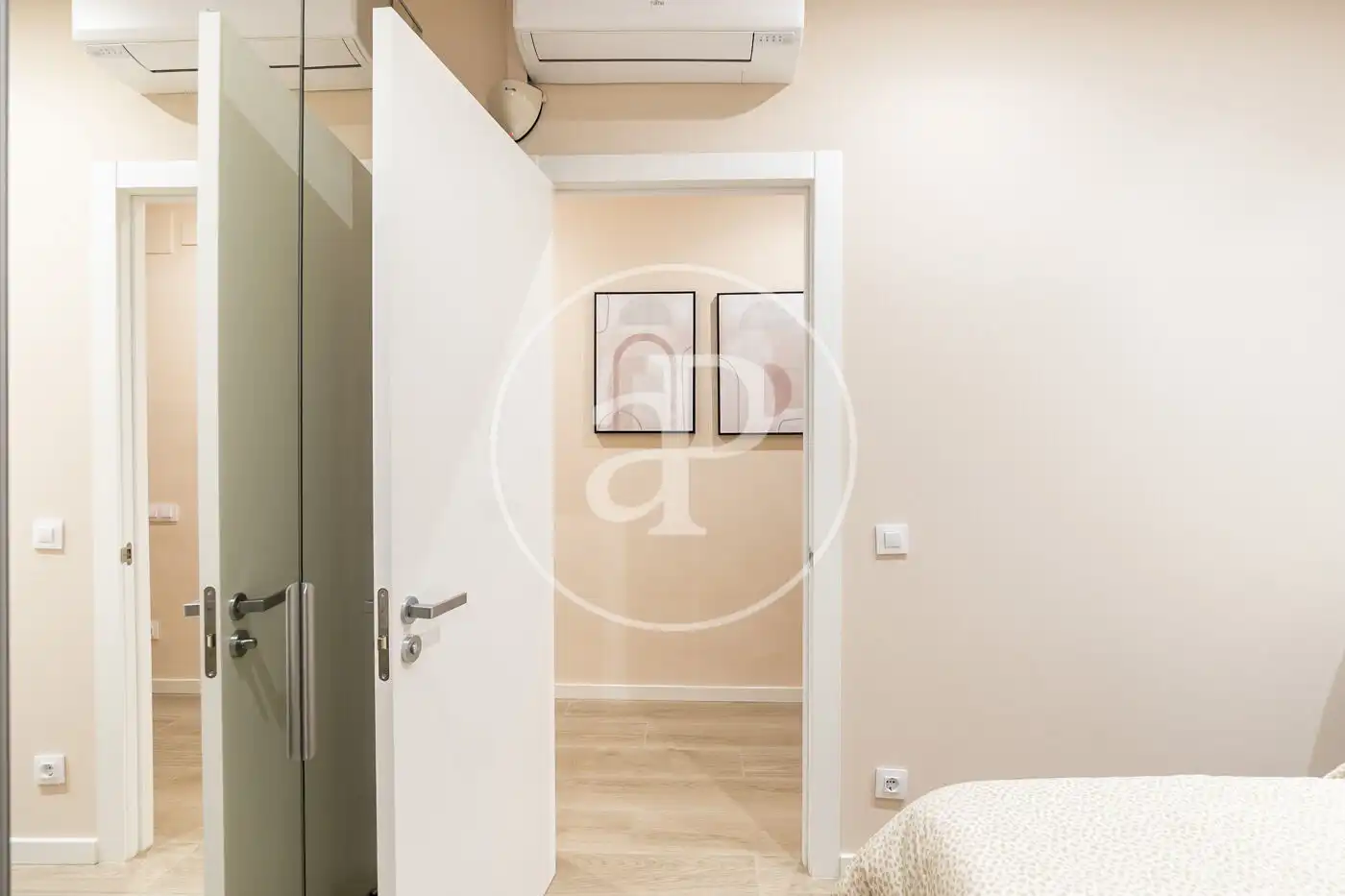 Piso en venta en Barcelona con Aire acondicionado, Calefacción y Amueblado