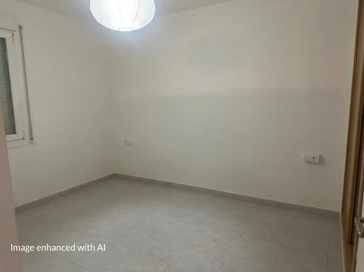 Flat for sale in Girona  with Air Conditioner, Heating and Parquet flooring