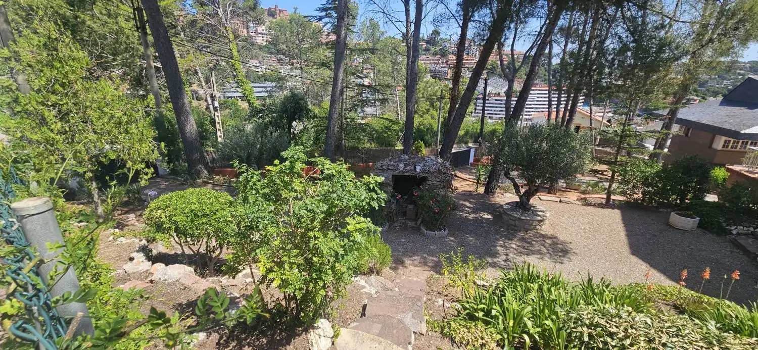 Jardín de Casa o chalet en venta en Corbera de Llobregat con Aire acondicionado, Calefacción y Terraza
