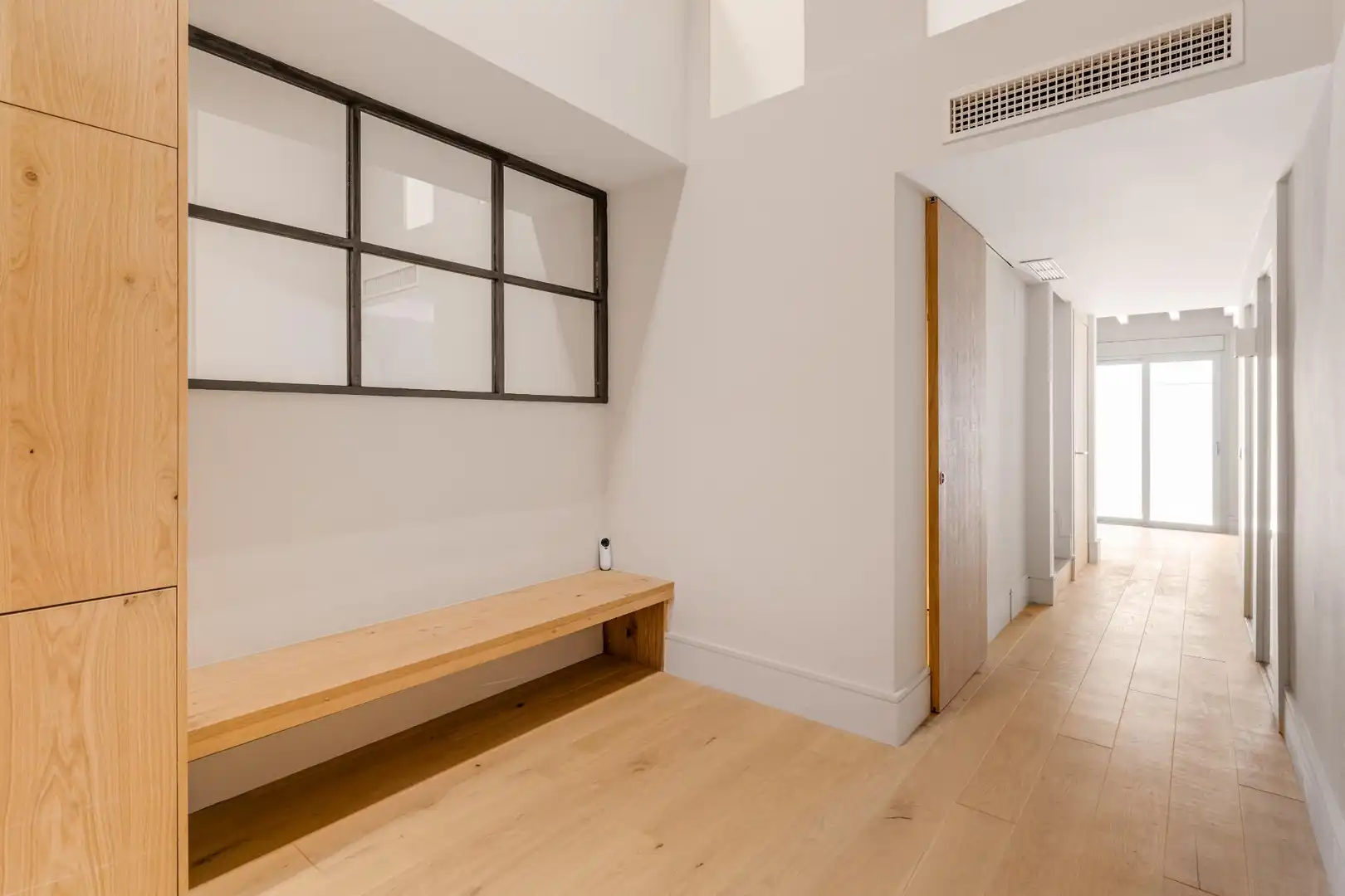 Flat for sale in Barcelona  with Air Conditioner, Heating and Parquet flooring