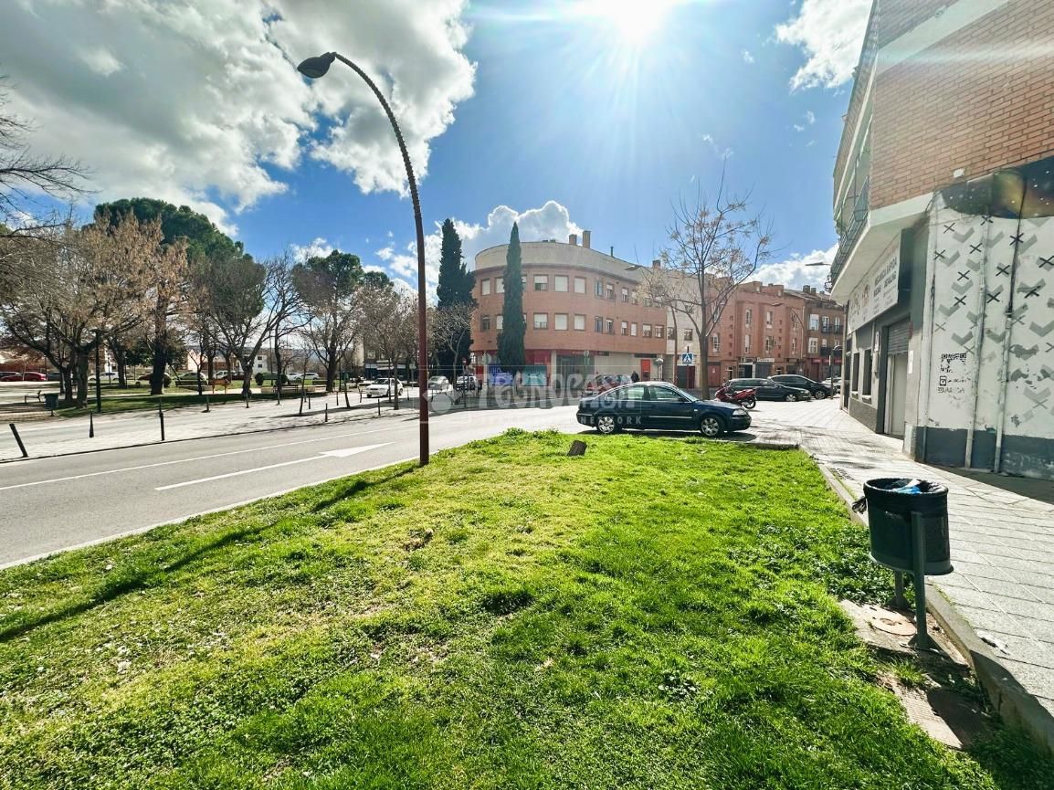 Exterior view of Flat for sale in Azuqueca de Henares  with Air Conditioner and Heating