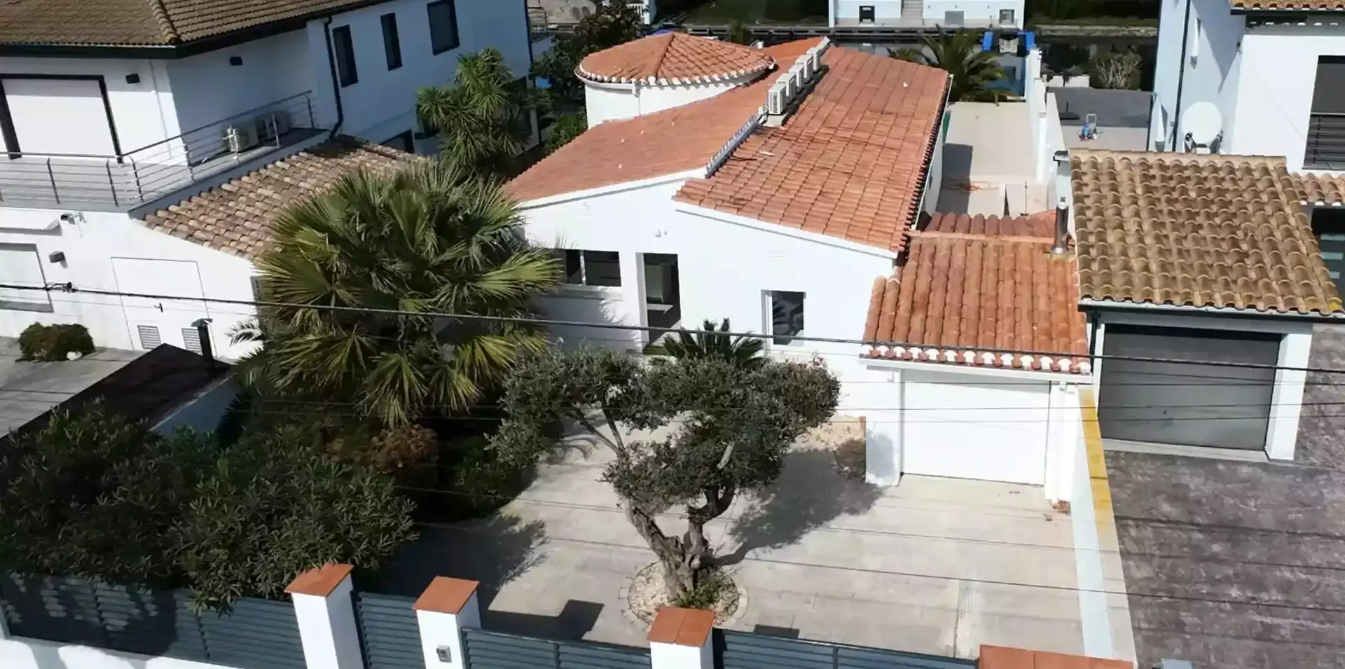 Vista exterior de Casa o xalet en venda en Centre - Sant Josep - Sanfeliu