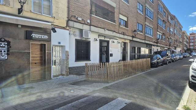 Local comercial en Venta en Calle de Hernán Cortés en Laguna de Duero