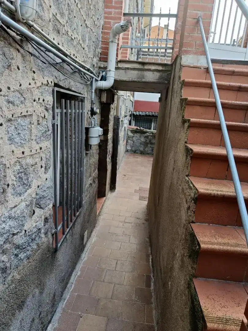 Casa adosada en venda en Ávila amb Traster, Moblat i Forn