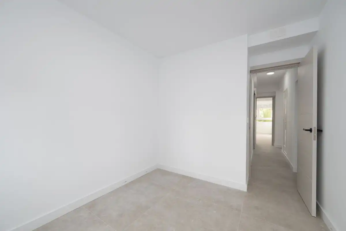 Piso con ascensor en venta en Calle del Alcalde Alfonso de Rojas, imagen 17