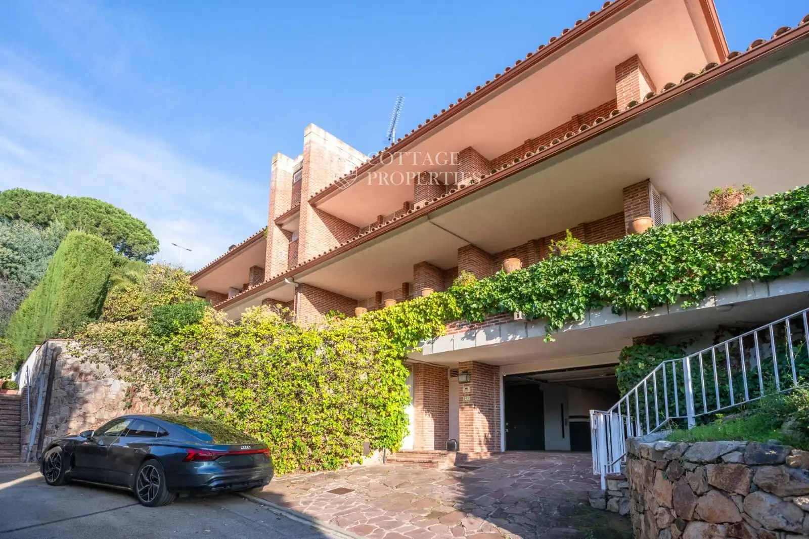 Vista exterior de Casa o chalet en venta en Sant Vicenç de Montalt con Aire acondicionado, Terraza y Amueblado