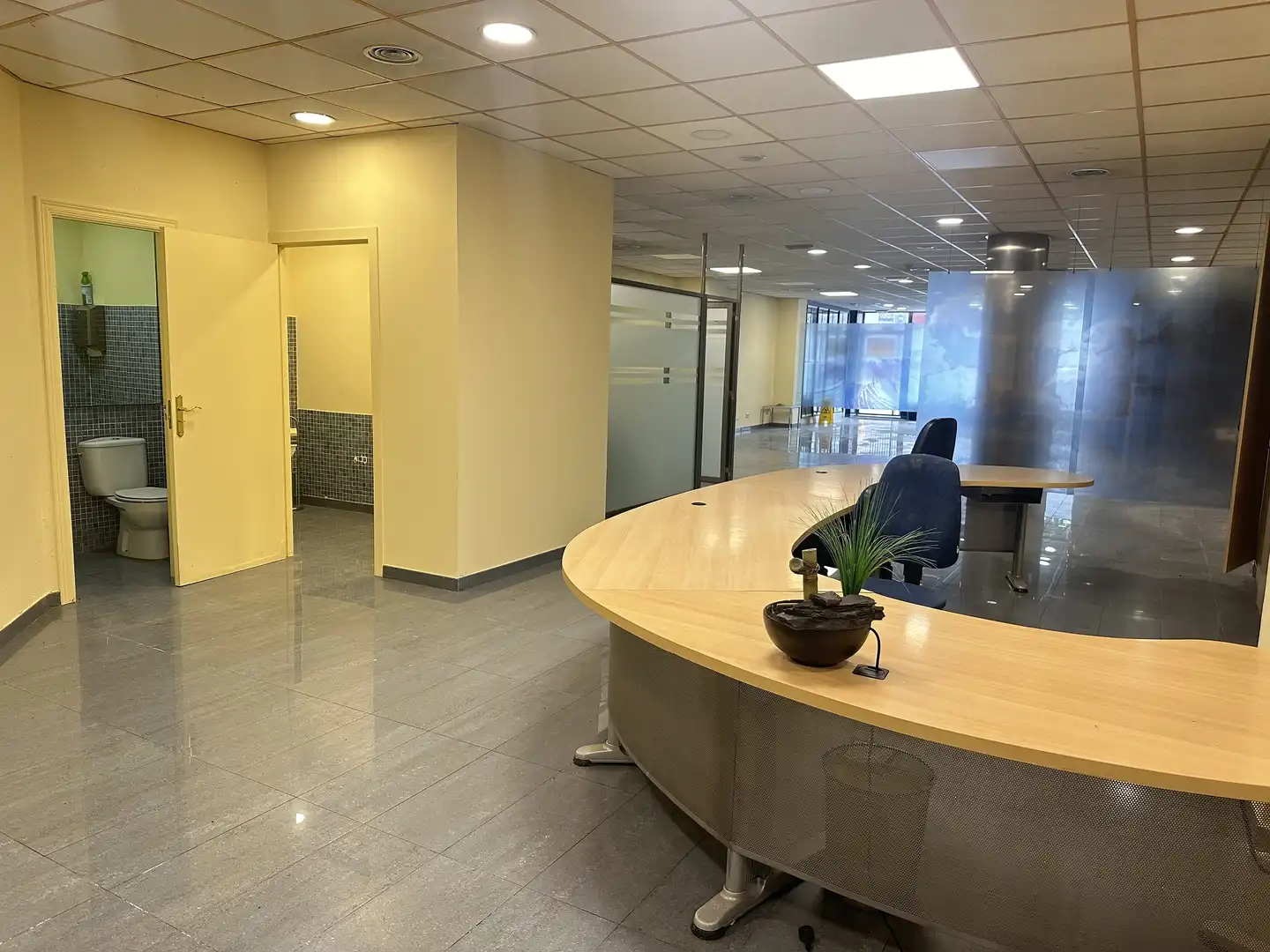 Local comercial de lloguer a Rúa do Hórreo, imagen 23