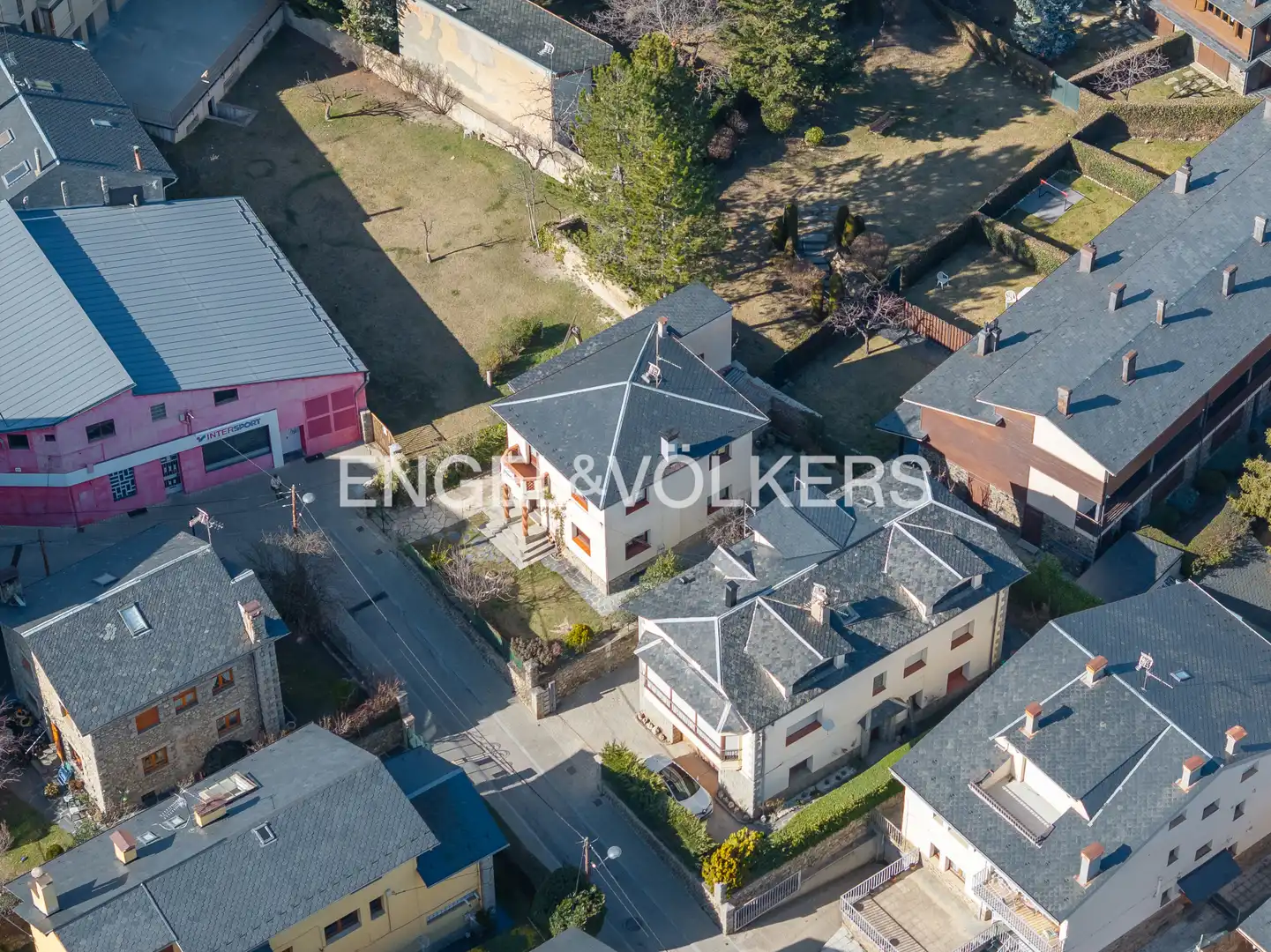Casa con terrazza in vendita a Carrer Cadí 9, imagen 3