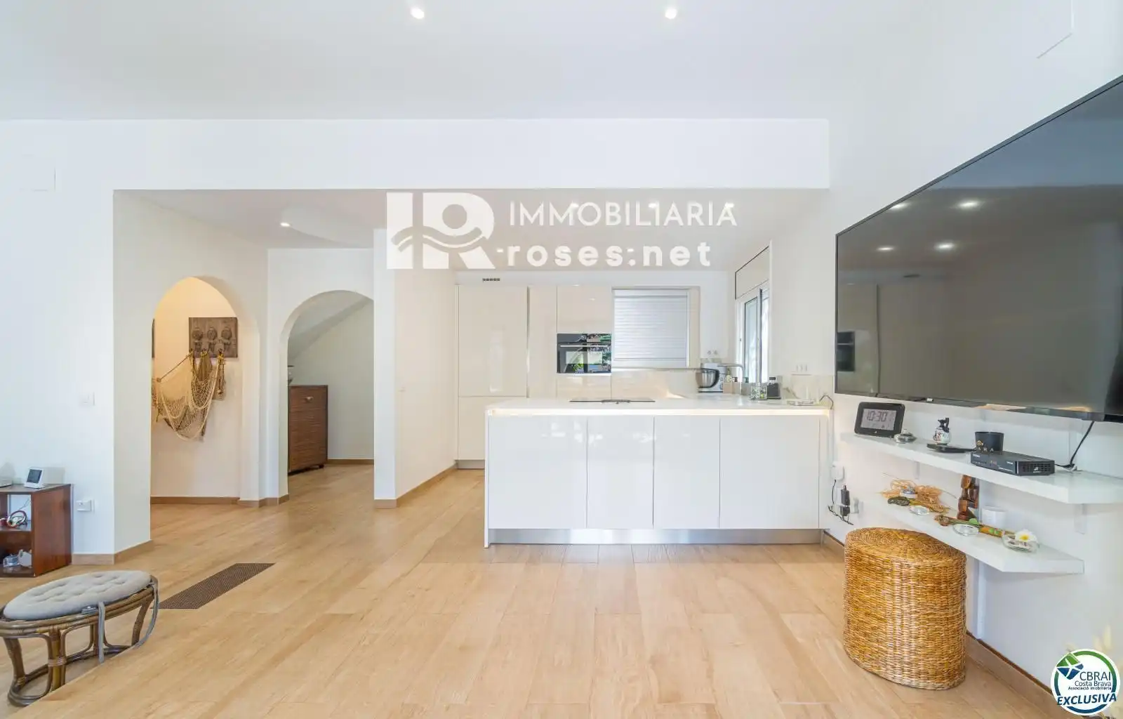 Casa con piscina en venta en Peni, imagen 11