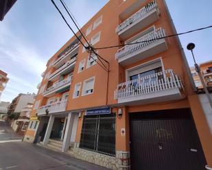 Vista exterior de Local en venda en Canet de Mar amb Aire condicionat