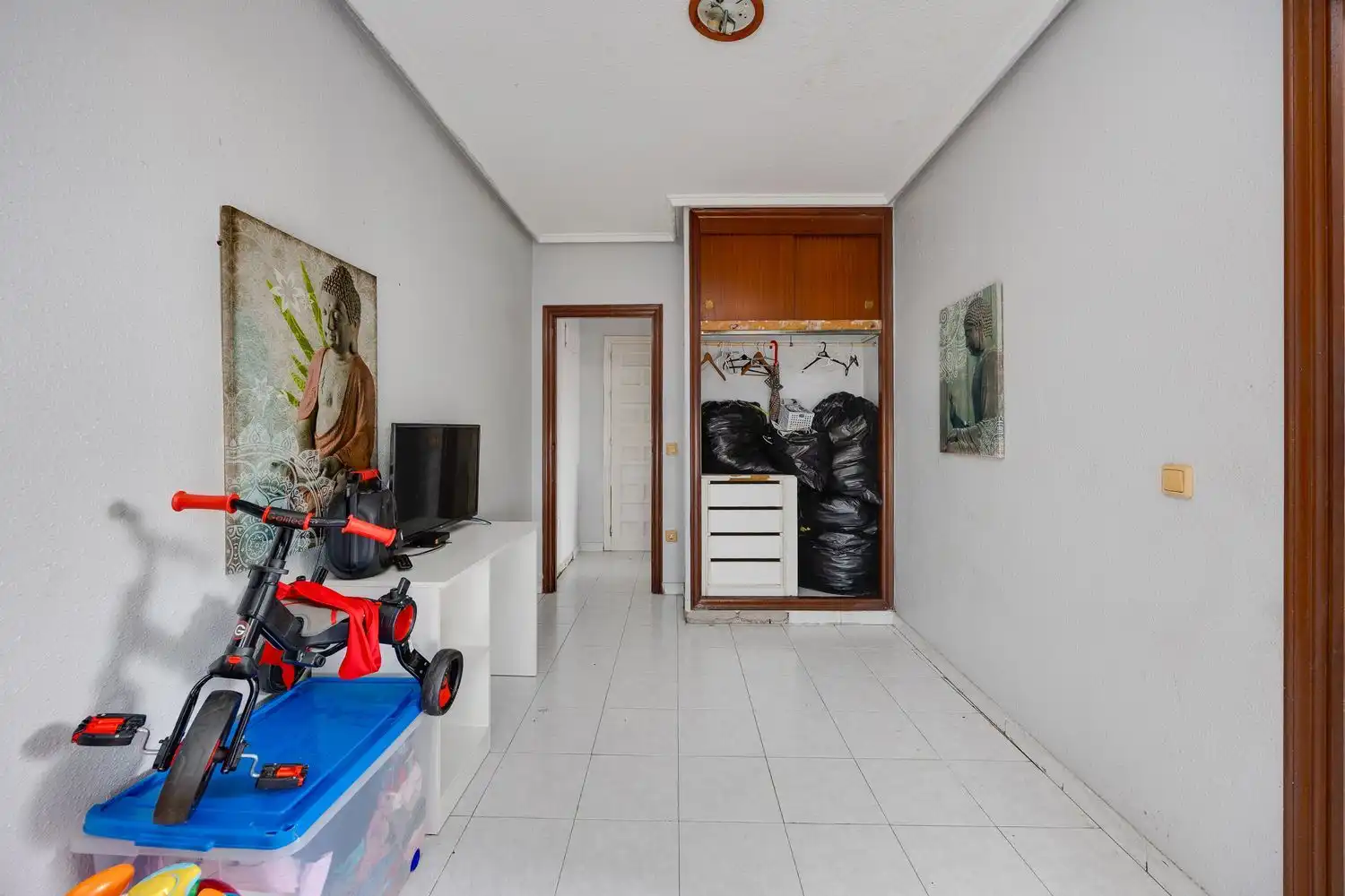 Flat for sale in Torrevieja  with Balcony and Community pool