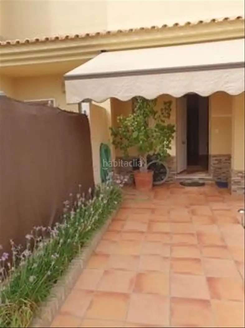 Maison mitoyenne avec jardin à vendre à Plaza Príncipe de Asturias 18, imagen 3