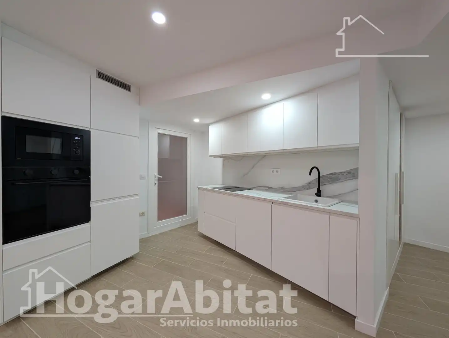 Kitchen of Flat for sale in Alicante / Alacant  with Air Conditioner and Furnished