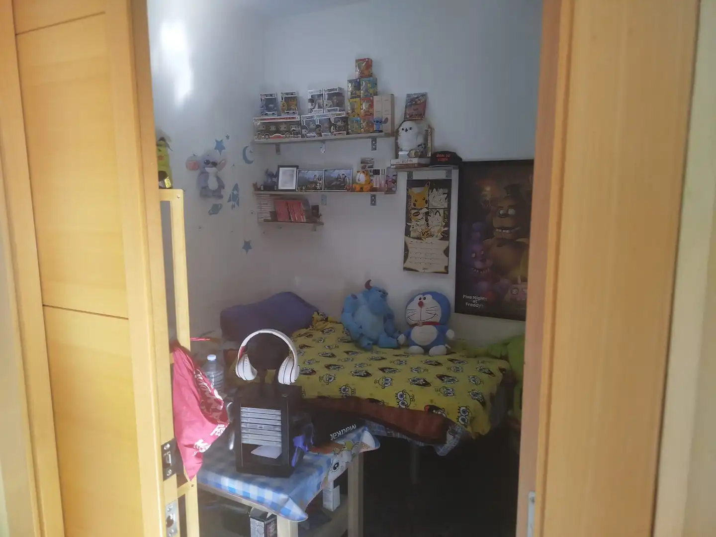 Dormitori de Casa o xalet en venda en Badalona amb Aire condicionat i Balcó