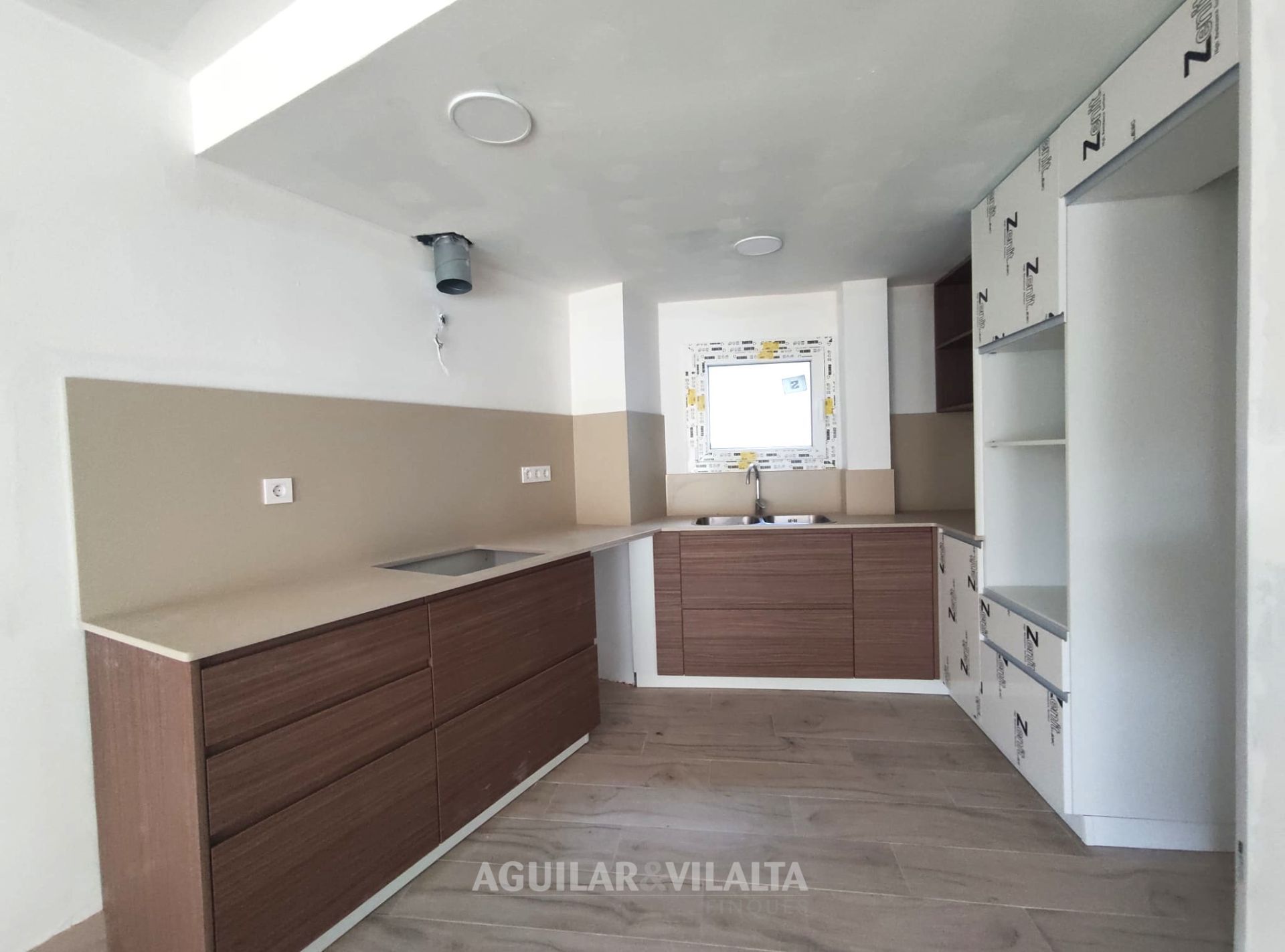 Cuina de Pis en venda en Granollers amb Aire condicionat i Calefacció