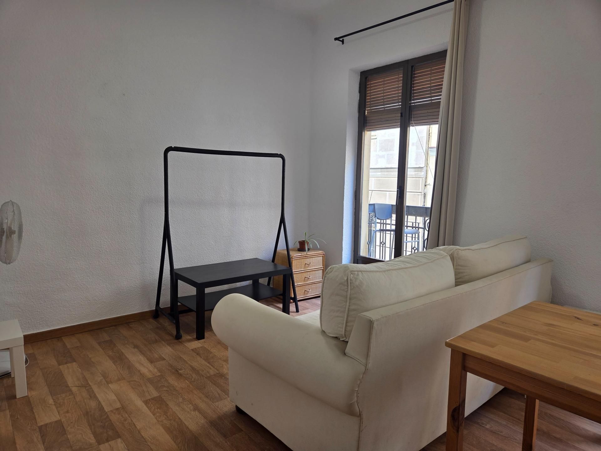 Flat to rent in Calle San Cosme y San Damian, Embajadores - Lavapiés, Centro