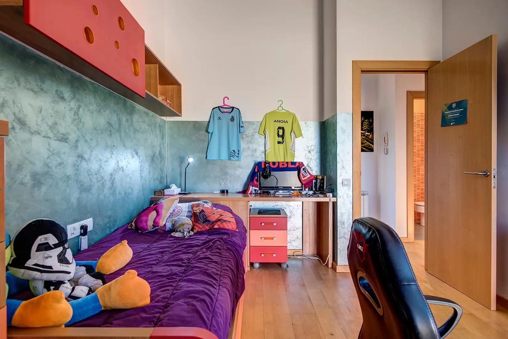 Habitación de Casa o chalet en venta en La Pobla de Claramunt con Aire acondicionado, Calefacción y Jardín privado
