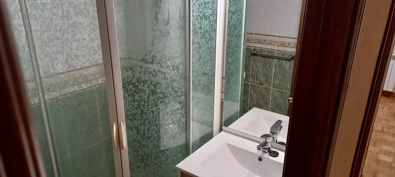 Bathroom of Flat for sale in Madrid  with Heating and Terrace