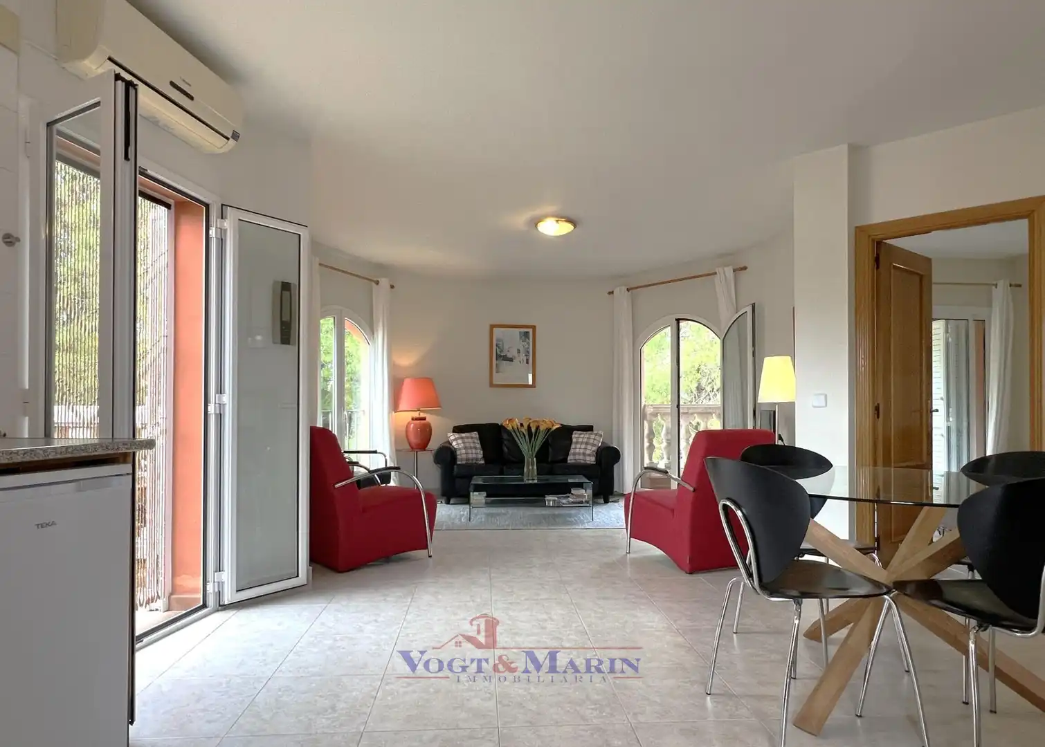 Wohnzimmer von Wohnungen zum Verkauf in Torroella de Fluvià mit Klimaanlage, Heizung und Terrasse