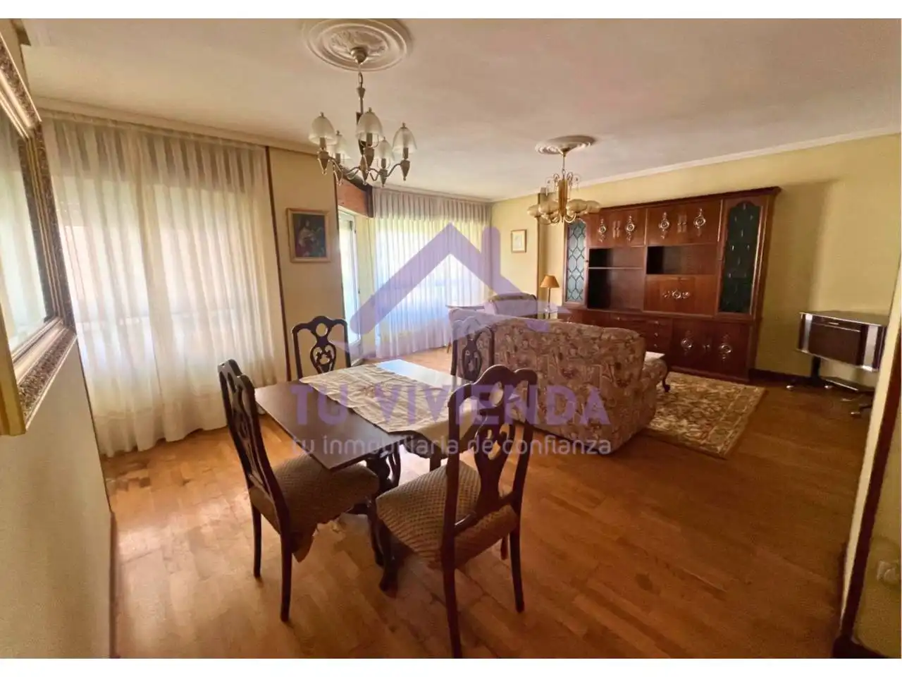 Wohnzimmer von Wohnung zum Verkauf in Valladolid mit Heizung, Parkett und Terrasse
