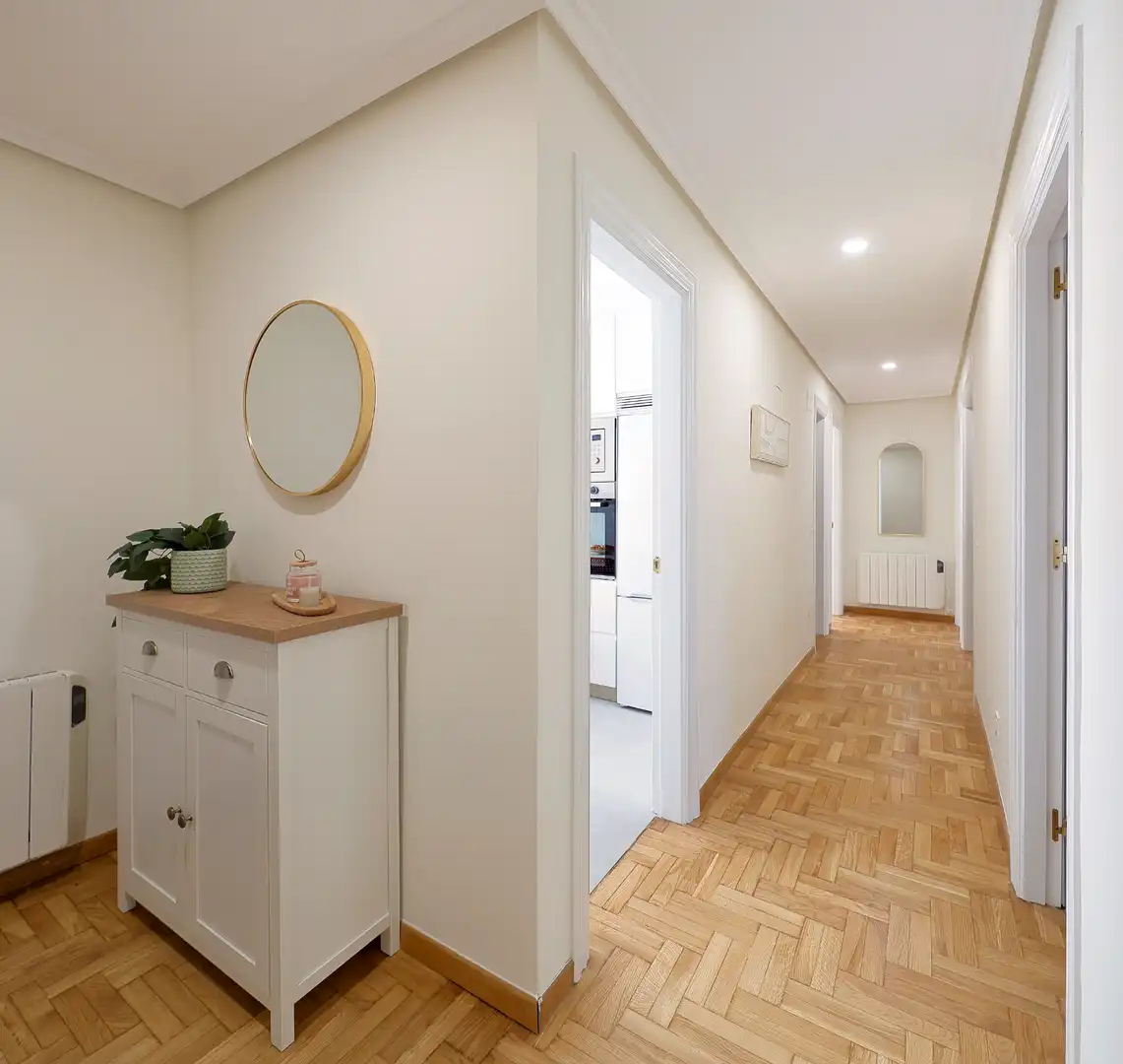Piso de alquiler en Avilés con Calefacción, Parquet y Terraza
