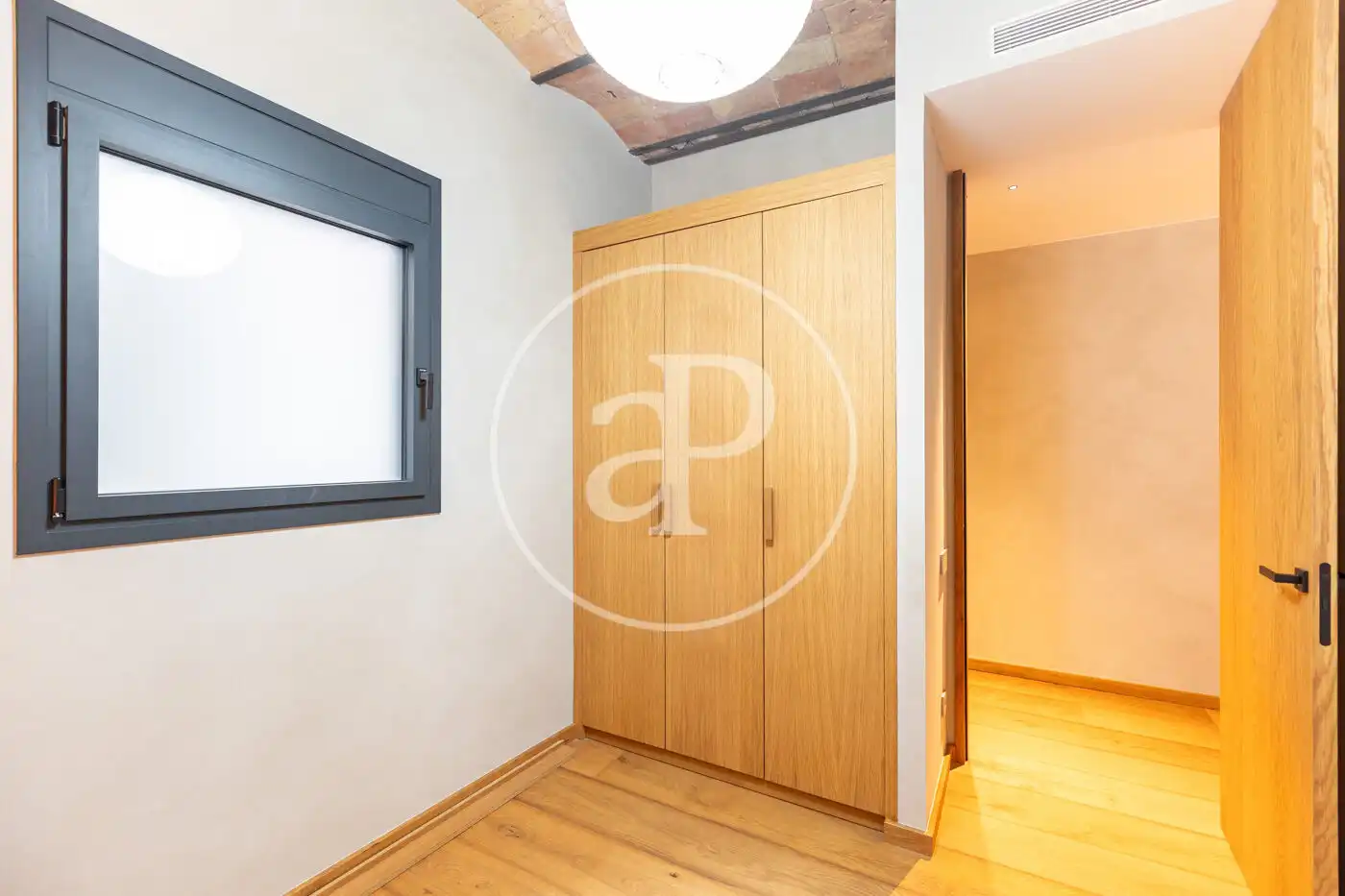 Piso con terraza en venta en Ronda de la Univ., imagen 22
