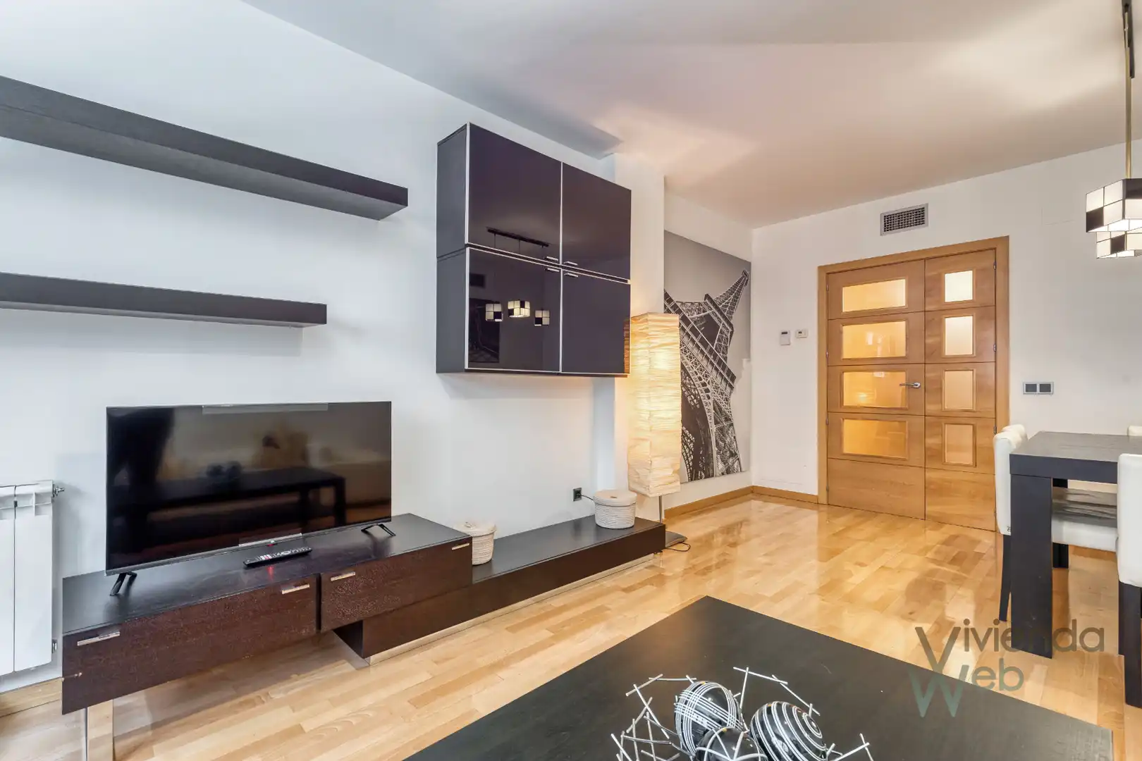 Wohnzimmer von Wohnung zum Verkauf in Madrid mit Klimaanlage, Heizung und Privatgarten