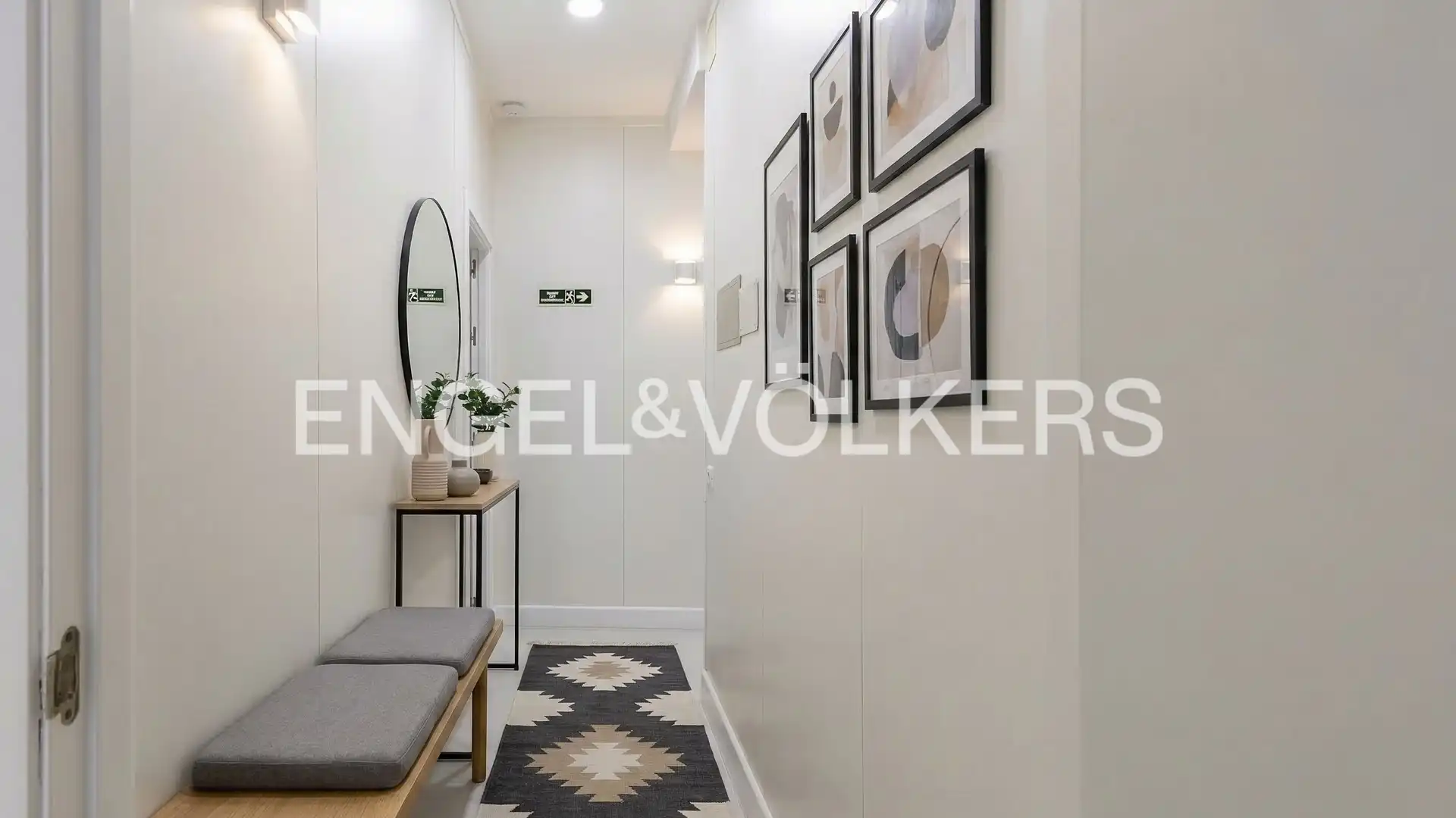 Flat for sale in  Madrid Capital  with Air Conditioner, Heating and Parquet flooring