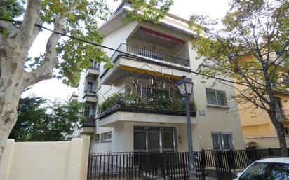 Exterior view of Flat for sale in San Lorenzo de El Escorial  with Air Conditioner and Terrace