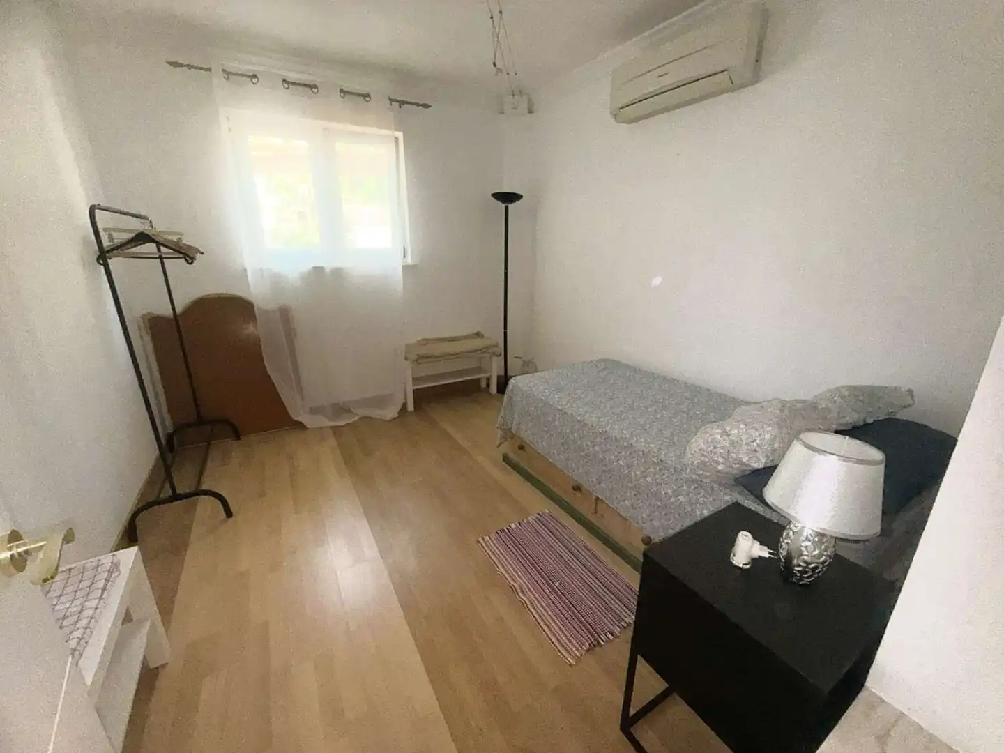 Dormitori de Casa o xalet en venda en Alhaurín de la Torre amb Aire condicionat, Calefacció i Terrassa