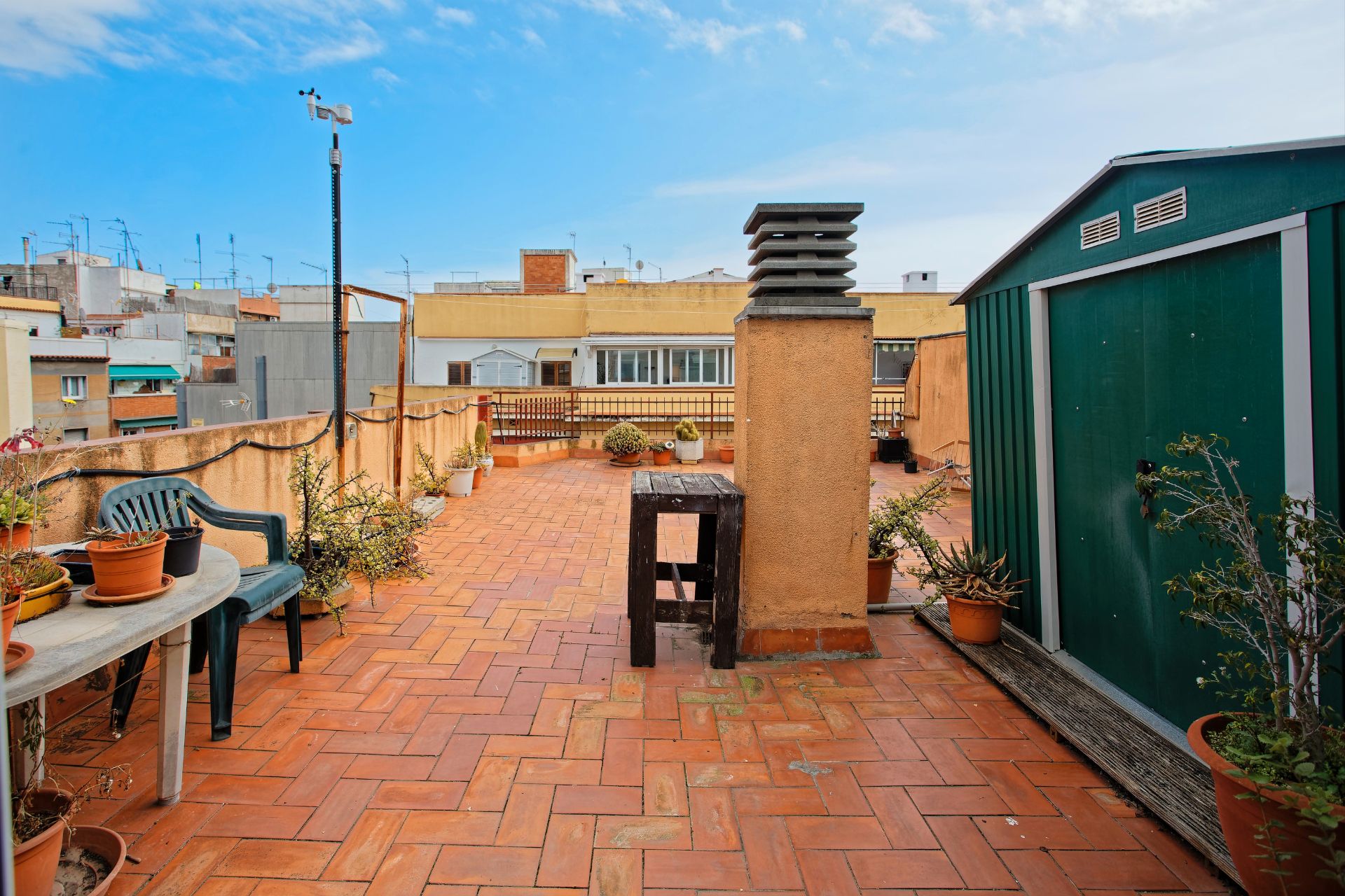 Terraza de Piso en venta en L'Hospitalet de Llobregat con Aire acondicionado, Terraza y Trastero