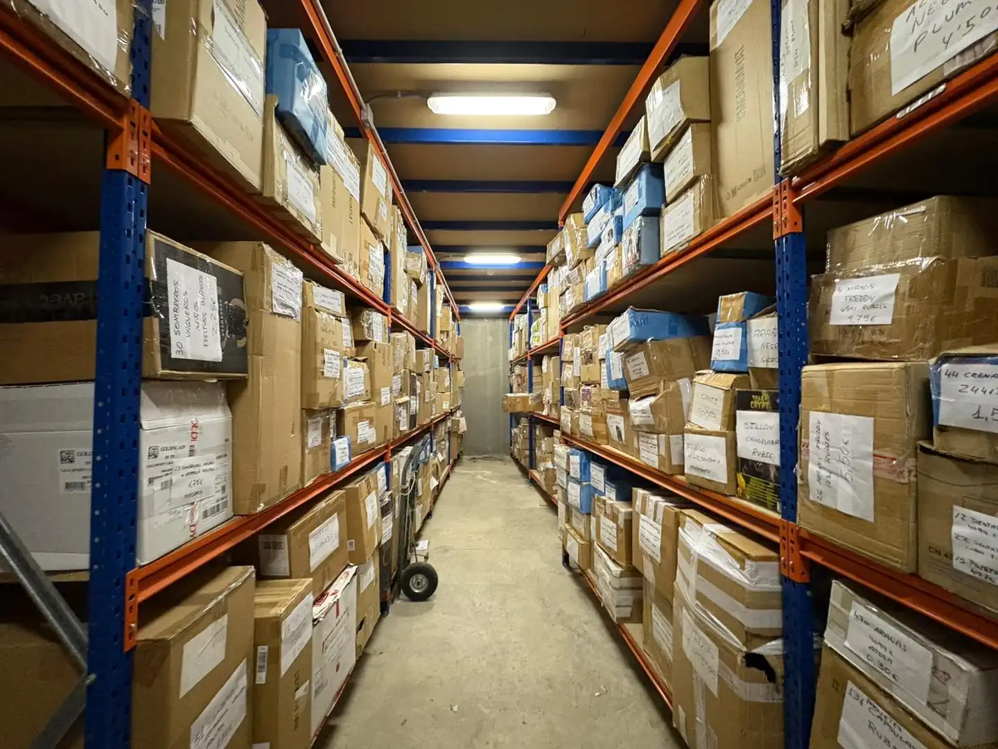 Industrial buildings for sale in Espartinas