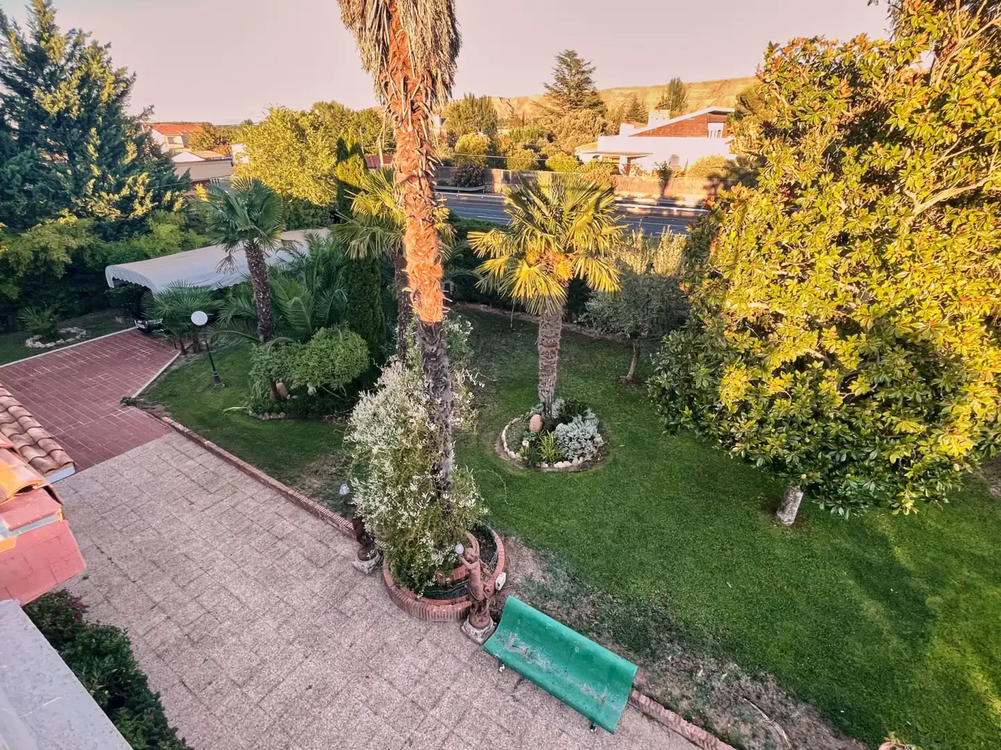 Jardín de Casa o chalet en venta en Albelda de Iregua con Aire acondicionado, Calefacción y Jardín privado