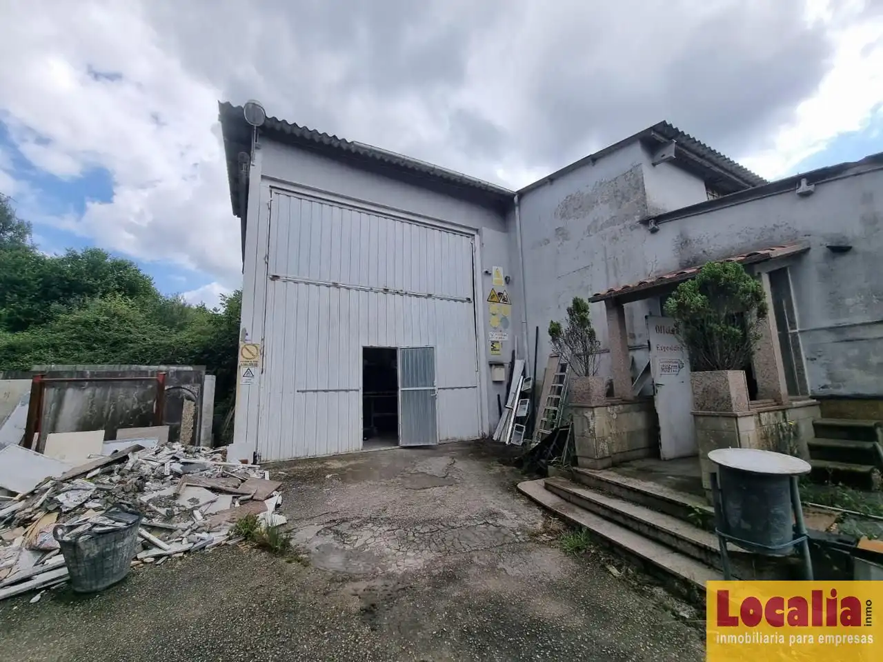 Exterior view of Industrial buildings for sale in Polanco