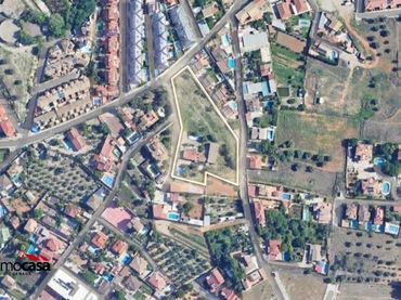 Terrenys i solars en venda a Calle de la Alcazaba