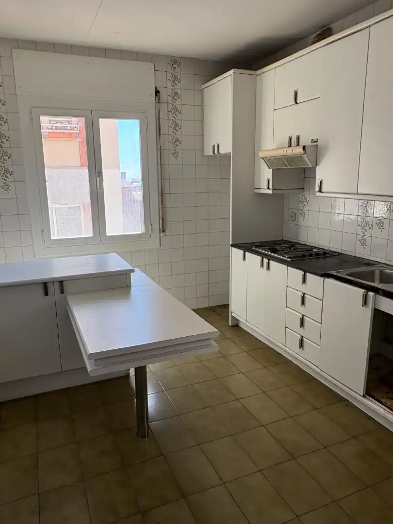 Cocina de Piso en venta en Barcelona con Trastero