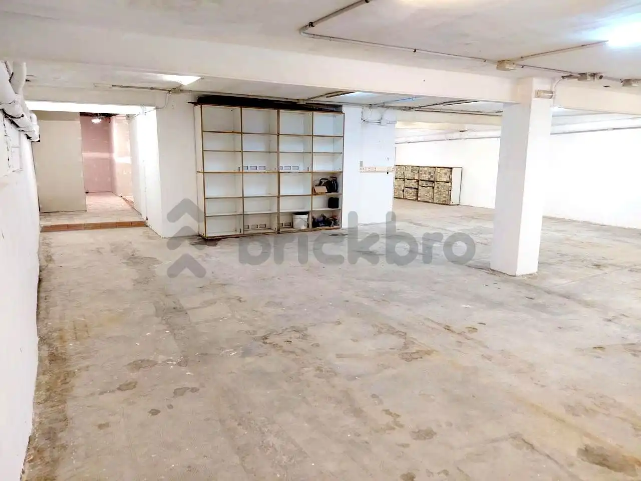 Commercial properties for rent in Esplugues de Llobregat  with Air Conditioner