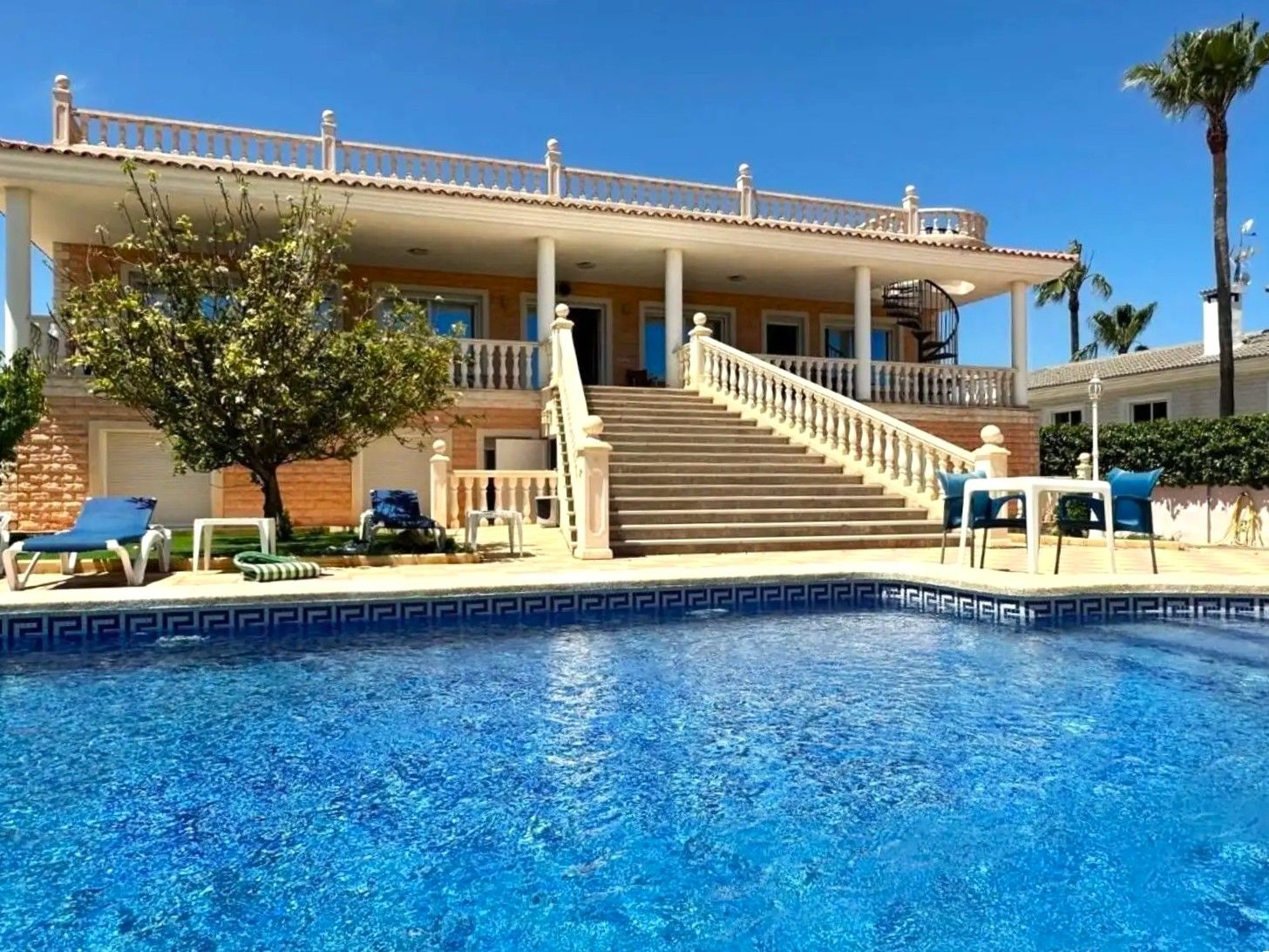Swimming pool of House or chalet for sale in L'Alfàs del Pi  with Air Conditioner, Private garden and Terrace