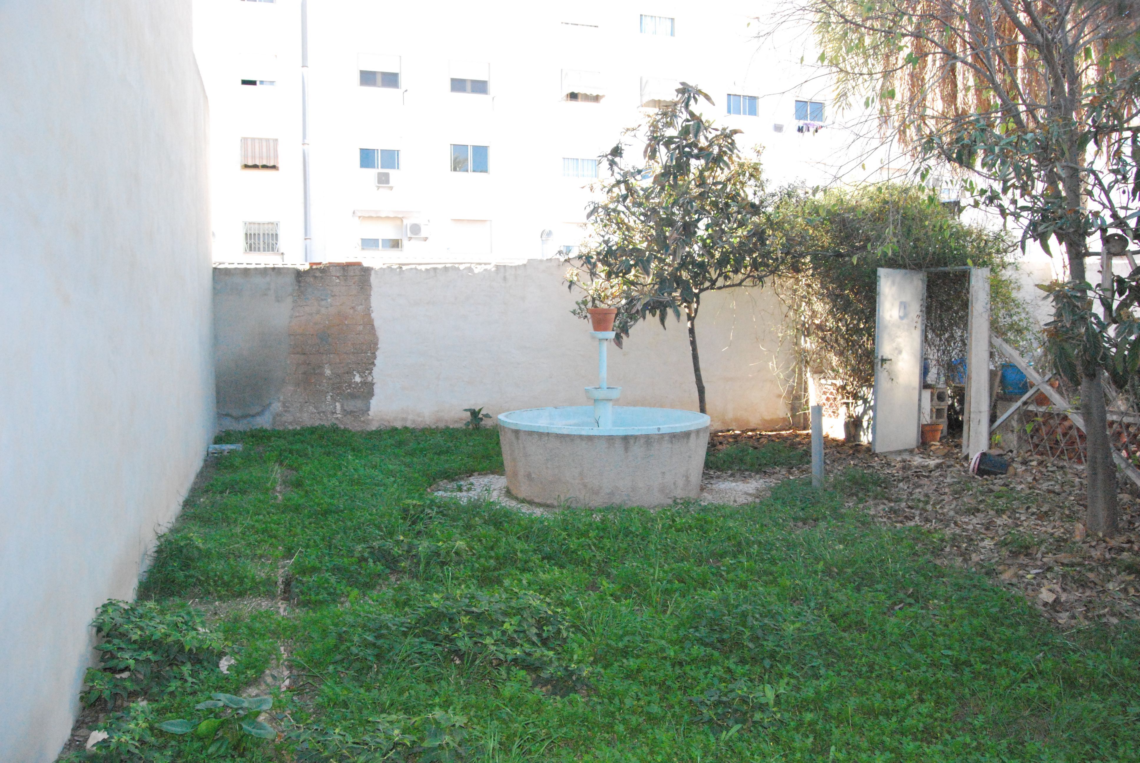 Jardí de Casa o xalet en venda en San Vicente del Raspeig / Sant Vicent del Raspeig amb Jardí privat, Terrassa i Traster