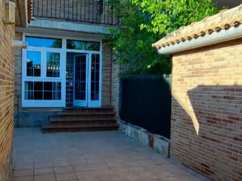 Villa con giardino in affitto a Calle Miraflores 27, imagen 6