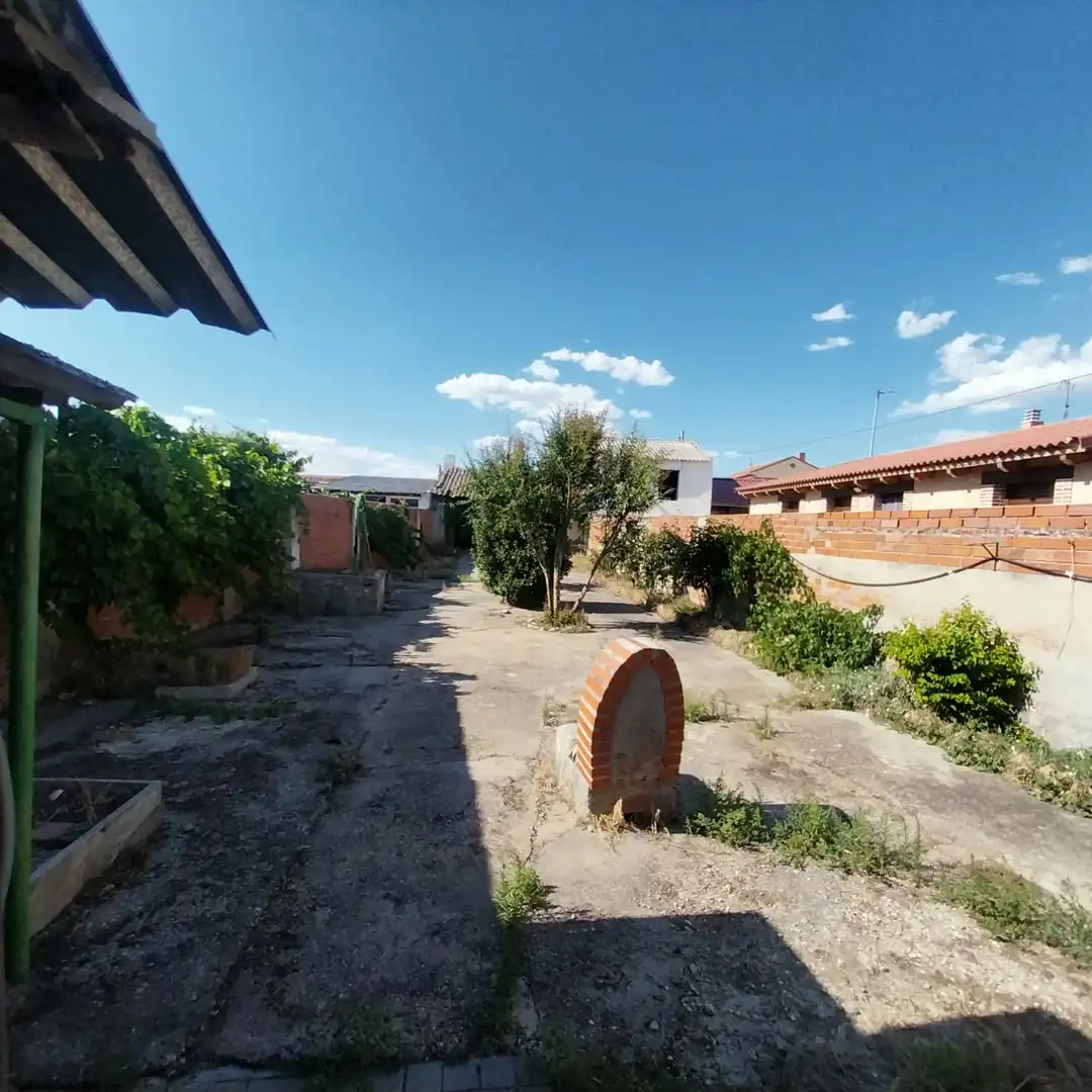 Casa o xalet en venda en Matapozuelos amb Calefacció, Jardí privat i Terrassa