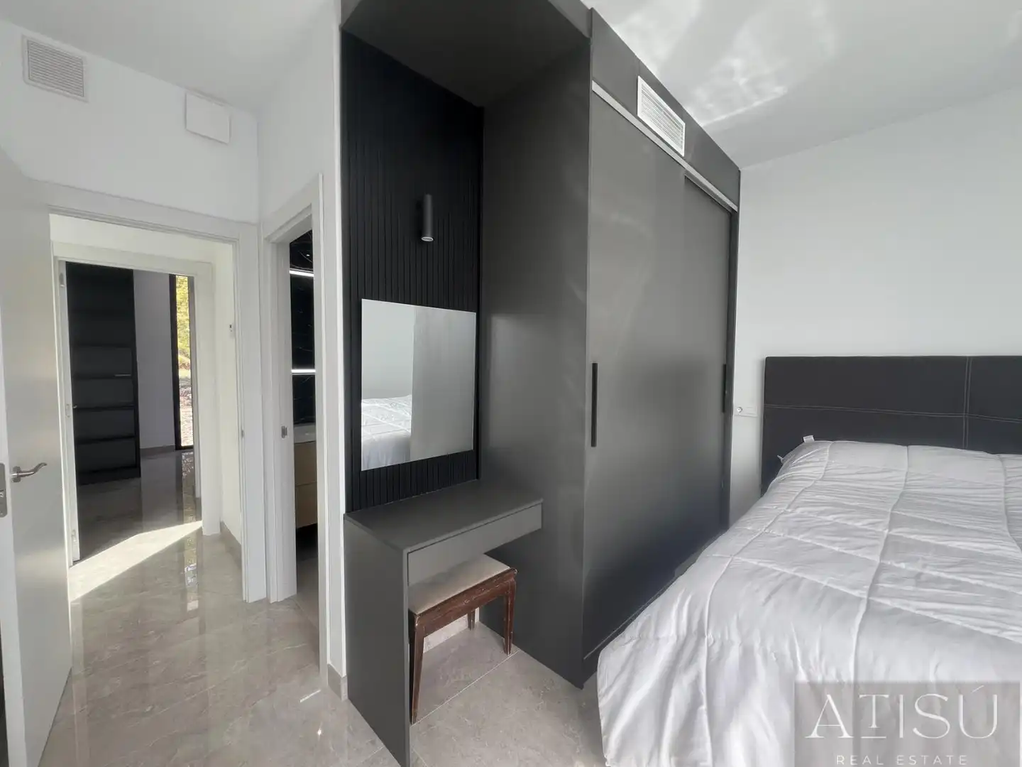 Detached house with terrace for sale in de Londres, imagen 24