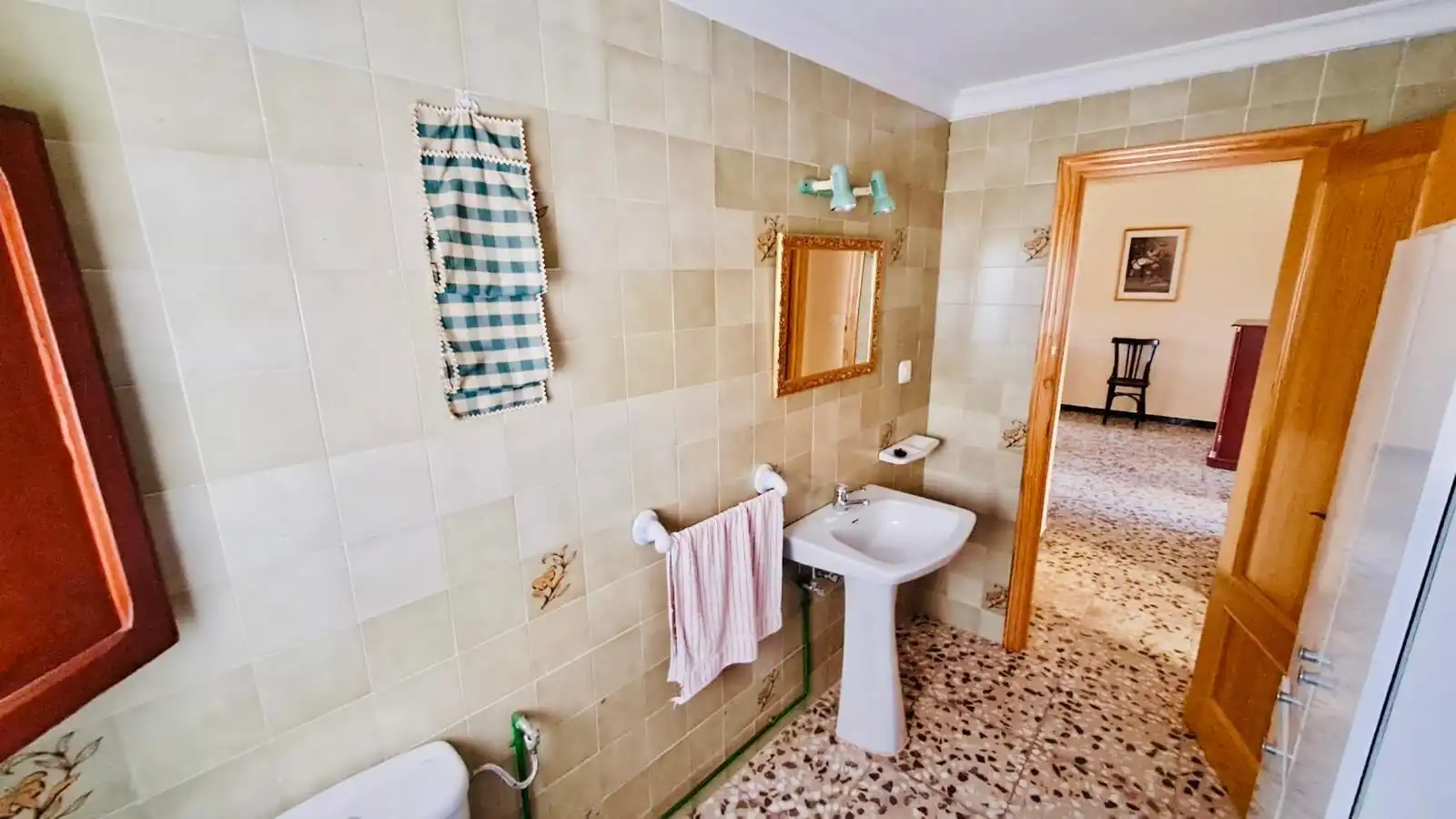 Bathroom of Detached homes for sale in Pulpí  with Private garden, Terrace and Furnished