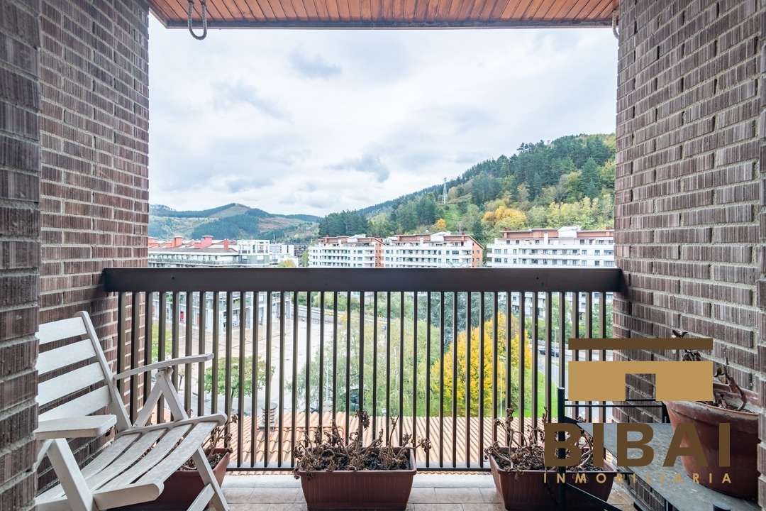 Balcony of Flat for sale in Arrasate / Mondragón  with Heating, Terrace and Balcony